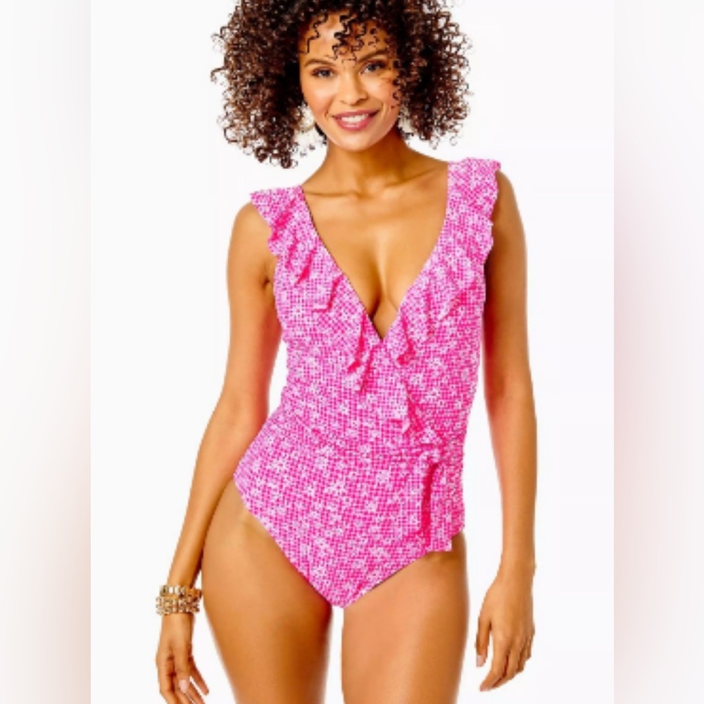 Lily Pulitzer Check You Out Aura Pink Swimsuit NWT Size 8